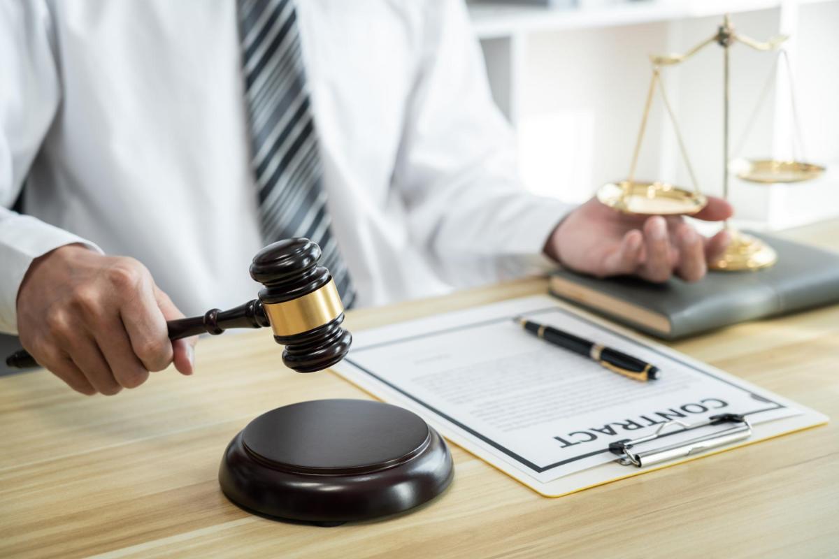 Why is it Beneficial to Hire a Board-Certified Family Law Attorney?
