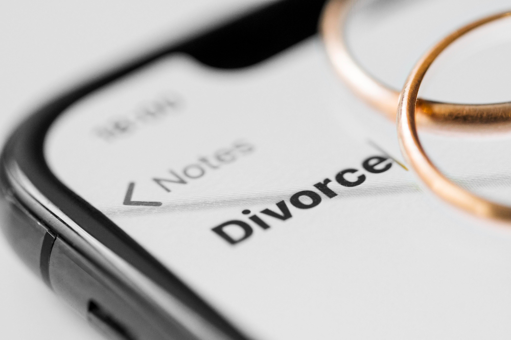 Navigating the Ins and Outs of Filing for Divorce