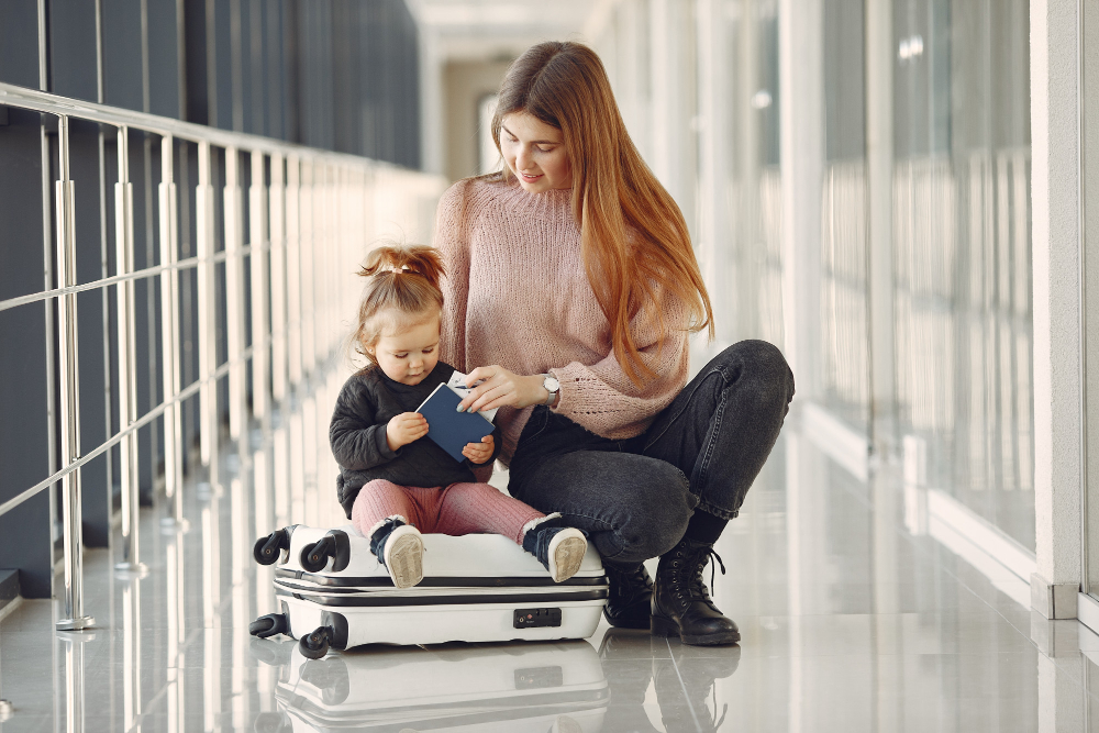 A Guide to Traveling with the Children Post-Divorce