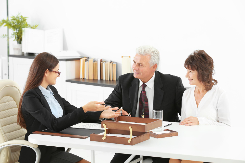 Essential Questions to Ask a Family Law Attorney Before Hiring