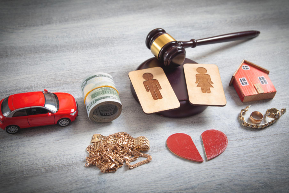 Dividing Debt in a Divorce
